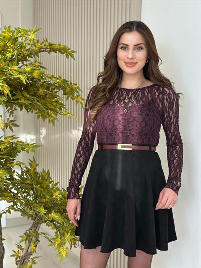 Asimetrik Kesim Güpür Bluz Mürdüm