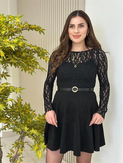 Asimetrik Kesim Güpür Bluz Siyah