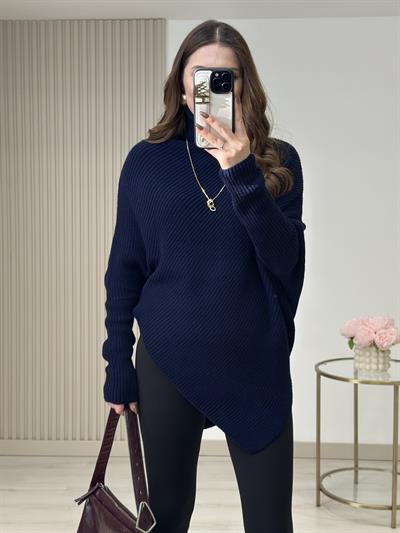 Balıkçı Yaka Asimetrik Yarasa Kol Kazak Lacivert