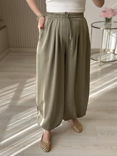 Bel Bağcıklı Saten Tasarım Pantolon Haki
