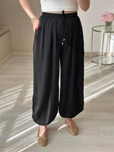 Bel Bağcıklı Saten Tasarım Pantolon Siyah