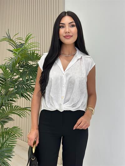 Bel Detaylı Gold Düğmeli Pamuk Saten Bluz Beyaz