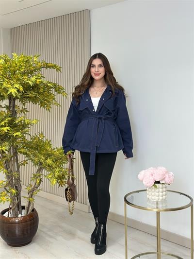 Beli Bağcık Detaylı Gabardin Rahat Kalıp Ceket Lacivert
