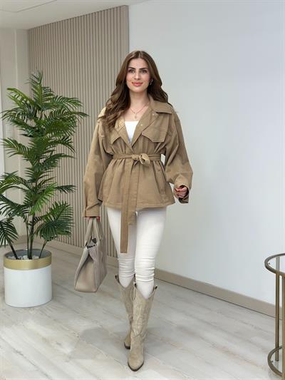 Beli Bağcıklı Gabardin Rahat Kalıp Ceket Camel