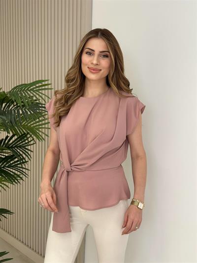 Beli Lastikli Detaylı Krep Bluz Pudra