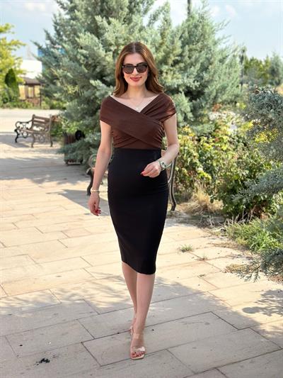 Çapraz Madonna Yaka Buzy Kumaş Bodysuit Acı Kahve