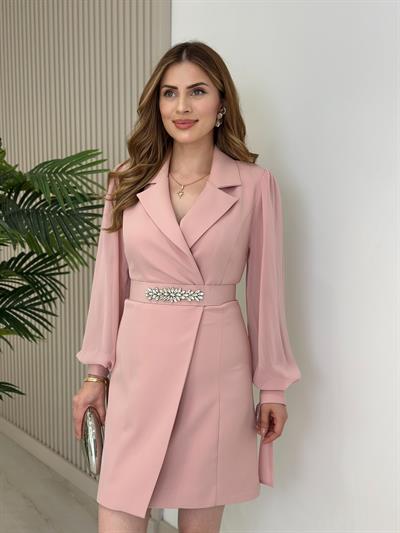 Ceket Yaka Taşlı Kemerli Şifon Kol Elbise Pudra