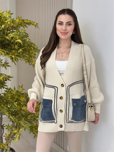 Cepleri Kot Detaylı Krem Oversıze Hırka