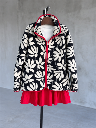 Çiçek Desenli Polar Sweatshirt