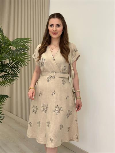 Çiçek Nakışlı Kemerli Elbise Bej