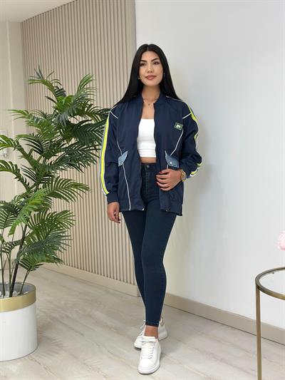 Denim Detaylı Lacivert Yağmurluk
