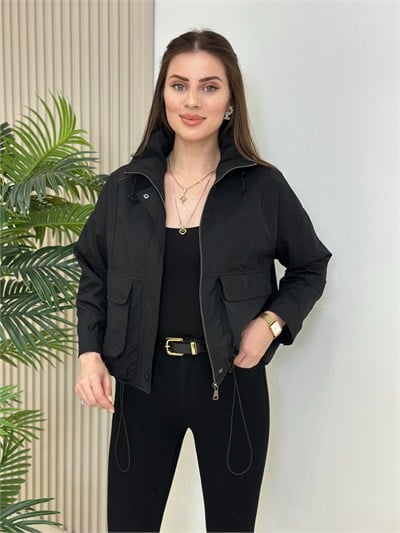 Dik Yaka Cep Detaylı Ceket Siyah