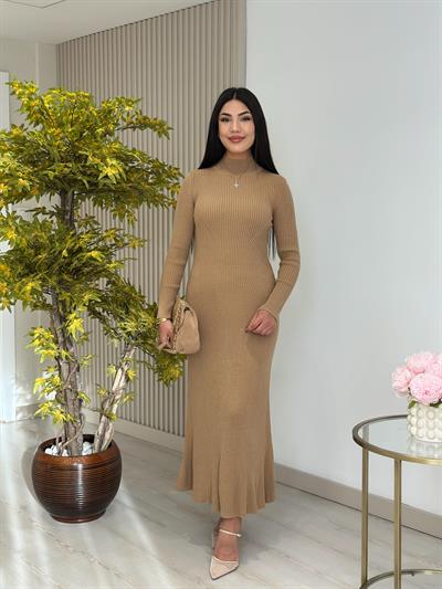 Dik Yaka Triko Elbise Camel