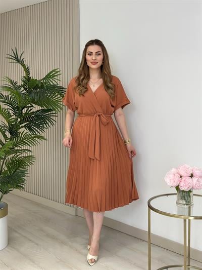 Eteği Pileli Kruvaze Elbise Tarçın