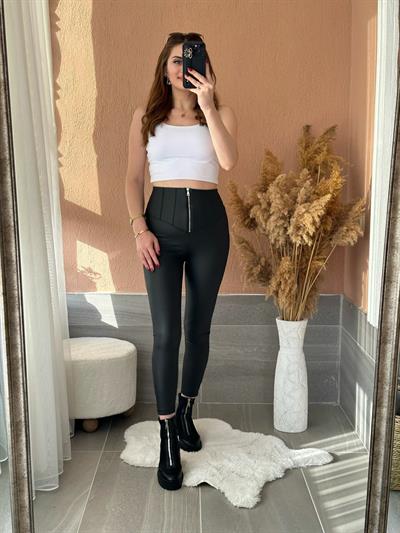 Fermuarlı Mat Deri Tayt