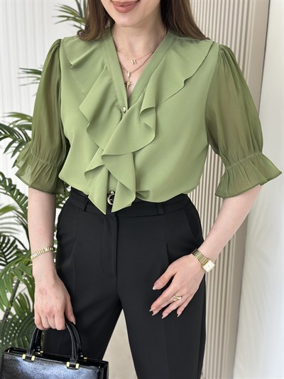 Göğsü Fırfır Detaylı Kısa Kollu Gömlek Yağ Yeşili