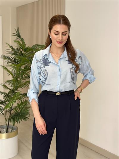 Göğsü Lale Nakışlı Ayrobin Keten Gömlek Bebe Mavi