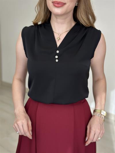Göğsü Üç Düğmeli Krep Kumaş V Yaka Bluz Siyah