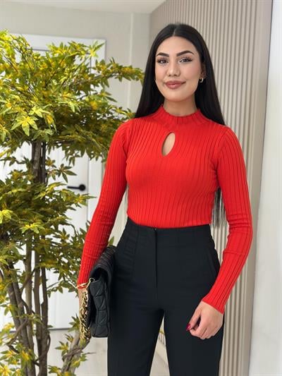 Göğüs Dekolteli Fitilli Triko Kırmızı