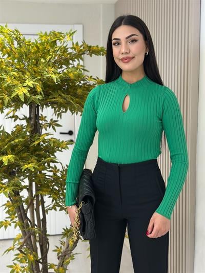 Göğüs Dekolteli Fitilli Triko Yeşil