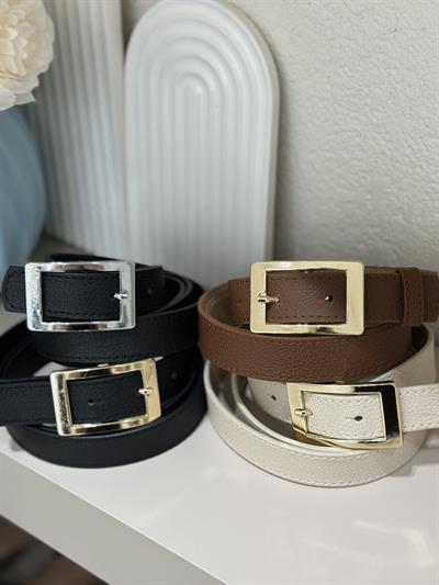 Gold Dikdörtgen Tokalı Kemer Siyah 