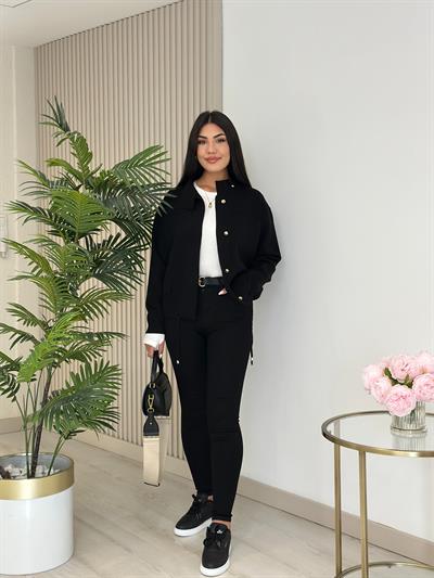 Gold Düğmeli Çelik Örme Hırka Siyah