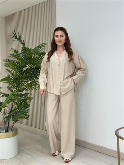 Gömlekli Ayrobin Kumaş Yanları Metal Detaylı Takım Bej