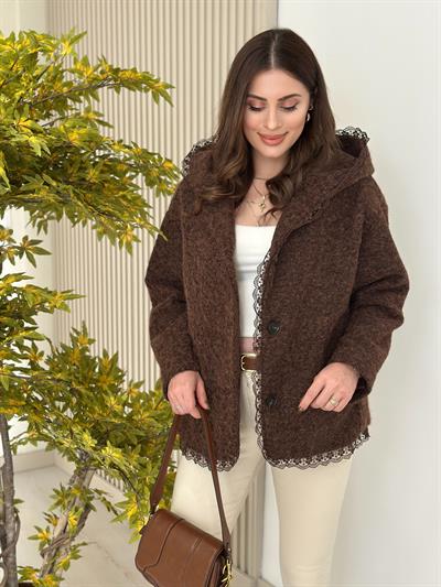 Güpür Detaylı Kapşonlu Kaban Kahve