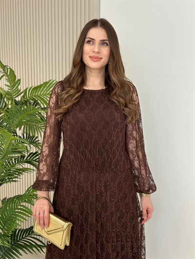 Güpürlü Pileli Özel Seri Elbise Kahve