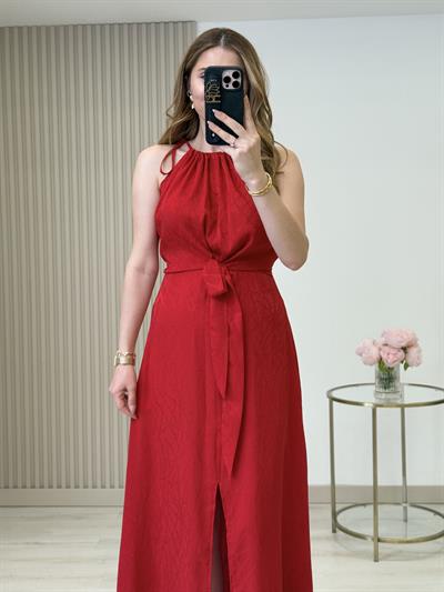 Halter Yaka Bağlama Detaylı Yırtmaçlı Elbise Kırmızı