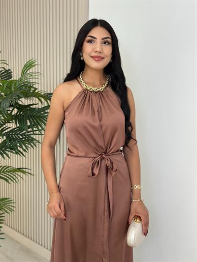 Halter Yaka Önden Yırtmaçlı Elbise Kahve