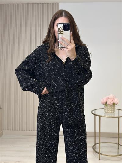 Işıltılı Likralı Salaş Takım