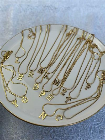 İtalyan Zincir Çelik Harf Kolye Gold
