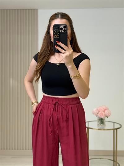 Kayık Yaka Crop Basıc Siyah