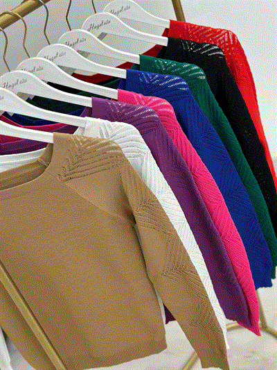 Kayık Yaka Kolları Desenli Elit Triko Siyah