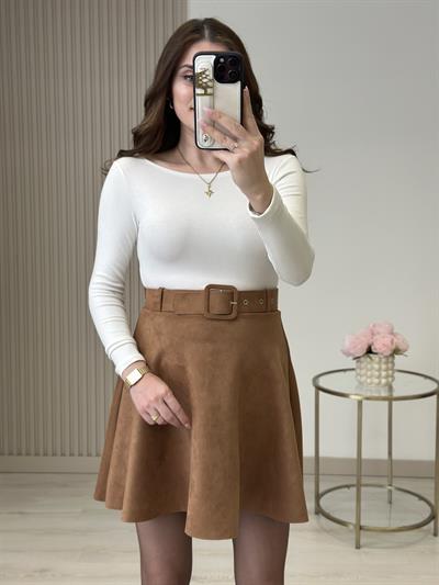 Kayık Yaka Likralı Basıc Beyaz