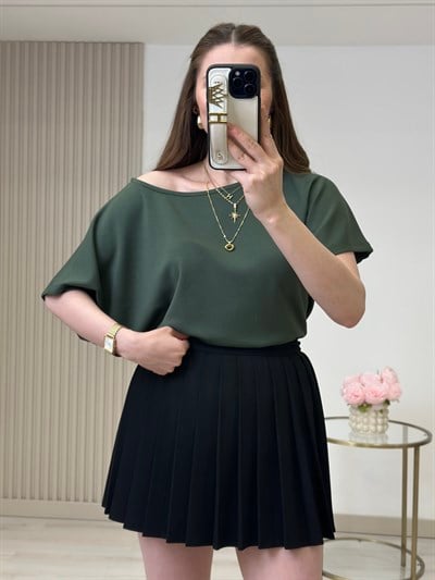 Kayık Yaka Modal Kumaş Tshirt Haki