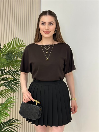 Kayık Yaka Modal Kumaş Tshirt Kahve