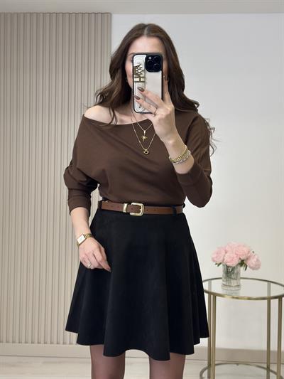 Kayık Yaka Yarasa Kol Omuz Dekolteli Modal Kumaş Bluz Kahve