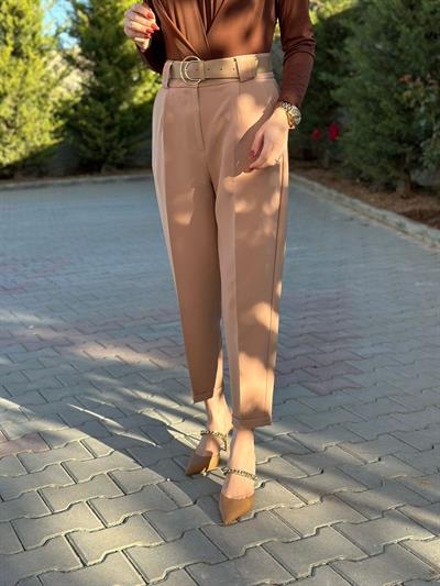 Kemerli Double Kumaş Havuç Pantolon Camel