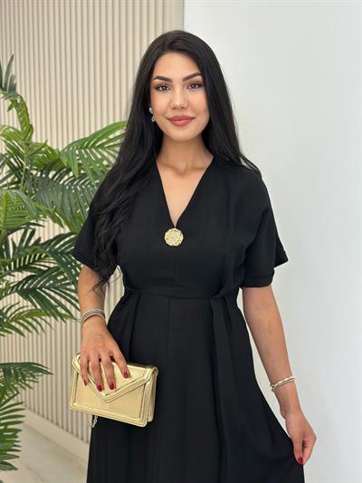 Keten Gold Broşlu Önden Yırtmaçlı Elbise Siyah