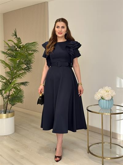 Kısa Kol Omuzları Fırfır Detaylı Atlas Kumaş Elbise Lacivert