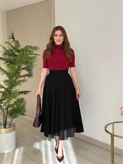 Kloş Yırtmaçlı Tok Dokulu Midi Boy Etek Siyah