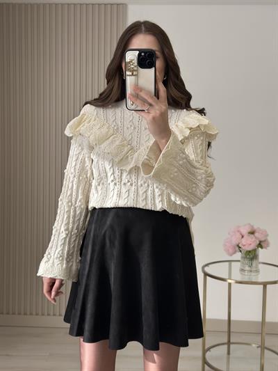 Kol Ağzı Yakası Fisto Detaylı Orj. Marka Ekru Triko 