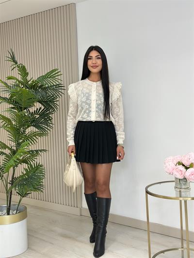 Kolları Fırfırlı Fistolu Krem Hırka