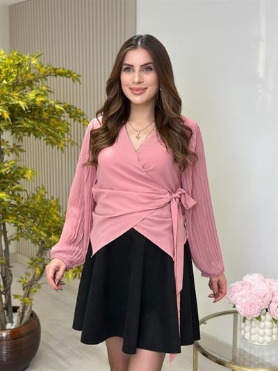 Kolları Şifon Taşlı Kruvaze Yaka Bluz Pudra