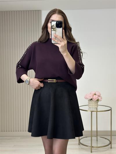 Kolları Taşlı Dik Yaka Çelik Örme Kazak Mürdüm