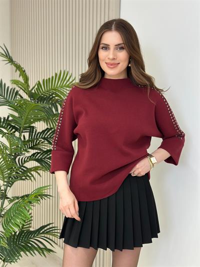 Kolları Taşlı Dik Yaka Çelik Örme Kazak Bordo