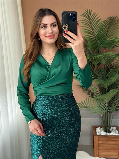 Kruvaze Yaka Pamuk Saten Bluz Zümrüt