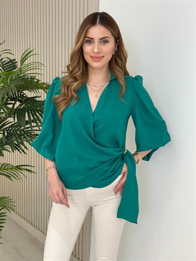 Kruvaze Yaka Zincir Detaylı Kolları Lastikli Krep Kumaş Bluz Yeşil